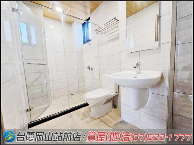 高雄岡山透天-9