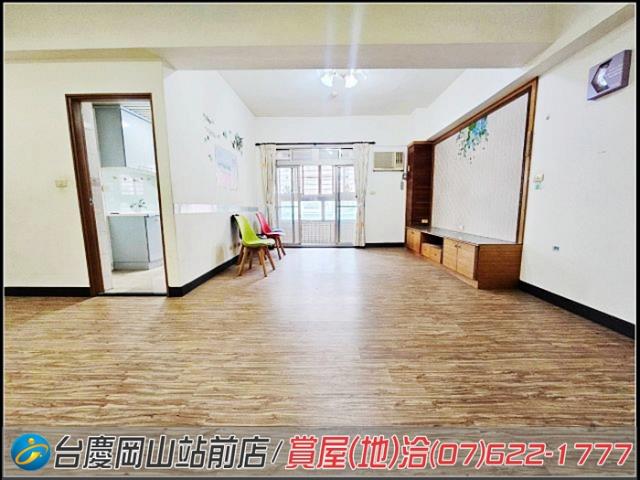 高雄岡山大樓-1